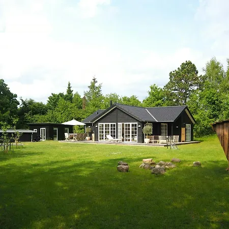Semesterbostad Family House With Shelter At Udsholt Græsted