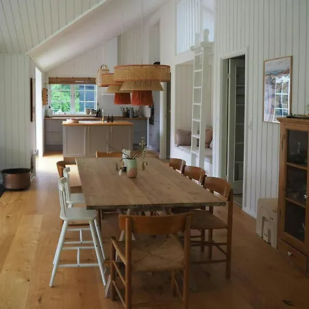 Family House With Shelter At Udsholt Semesterbostad